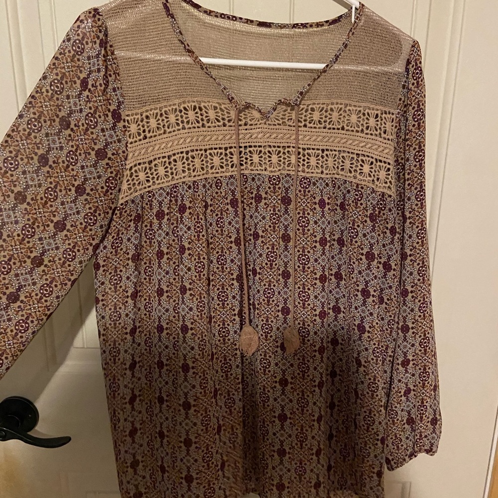 women’s blouse
